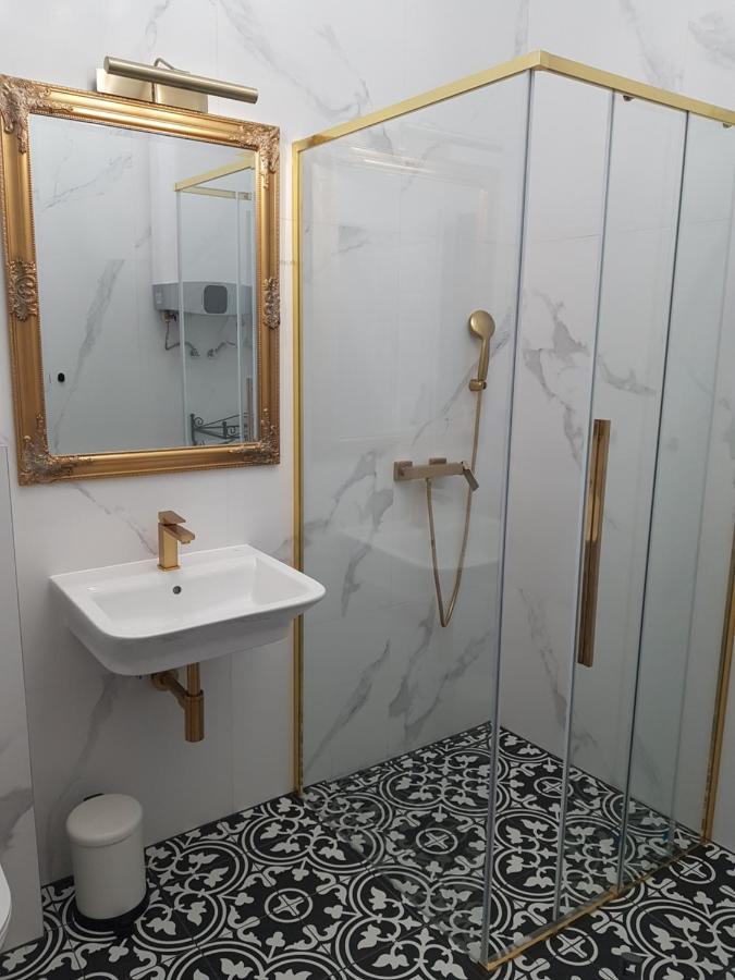 H&T Old Town Ogarna 97 Apartment กดัญสก์ ภายนอก รูปภาพ